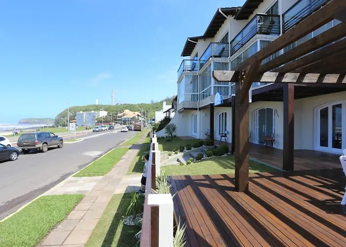 Hotel 4 estrelas: Pousada Praia Do Meio